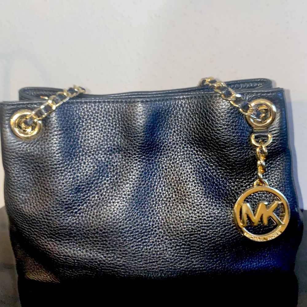 Black Michael Kors bag